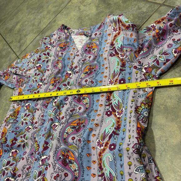 Vera Bradley Womens Plush Robe Size S/M Colorful Paisley Comfy Cozy Loungewear - Picture 7 of 9